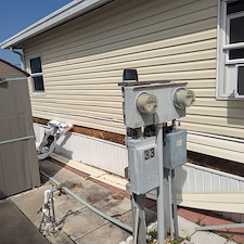 Expert-Vinyl-Siding-Repair-in-New-Port-Richey-by-Mr-Genie-Handyman 1