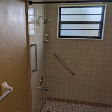 Hudsons-Go-To-Handyman-for-Precision-Bathroom-Grout-Repair 0