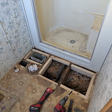 Mr-Genie-Handyman-Brooksvilles-go-to-handyman-for-expert-bathroom-renovations-and-home-improvements-recently-completed-an-outstanding-bathroom-upgrade-that-transformed-a-clients-space 5