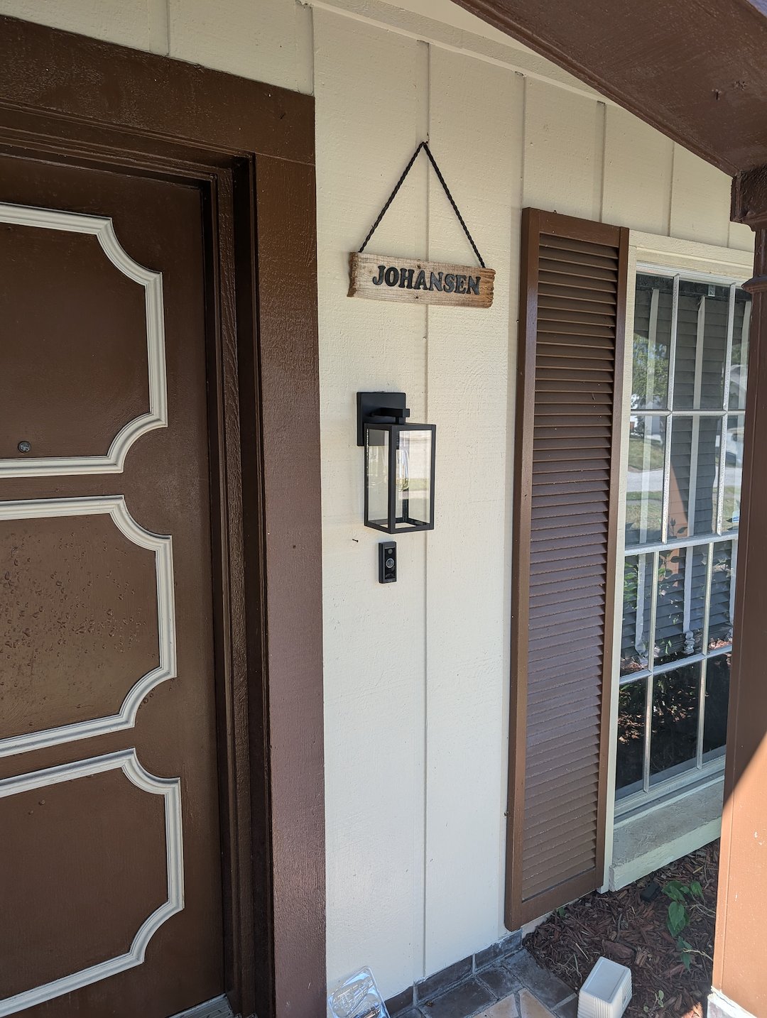 Mr. Genie Handyman: Port Richey’s Go-To Handyman for Expert Exterior Light Fixture Change Out & Electrical Upgrades